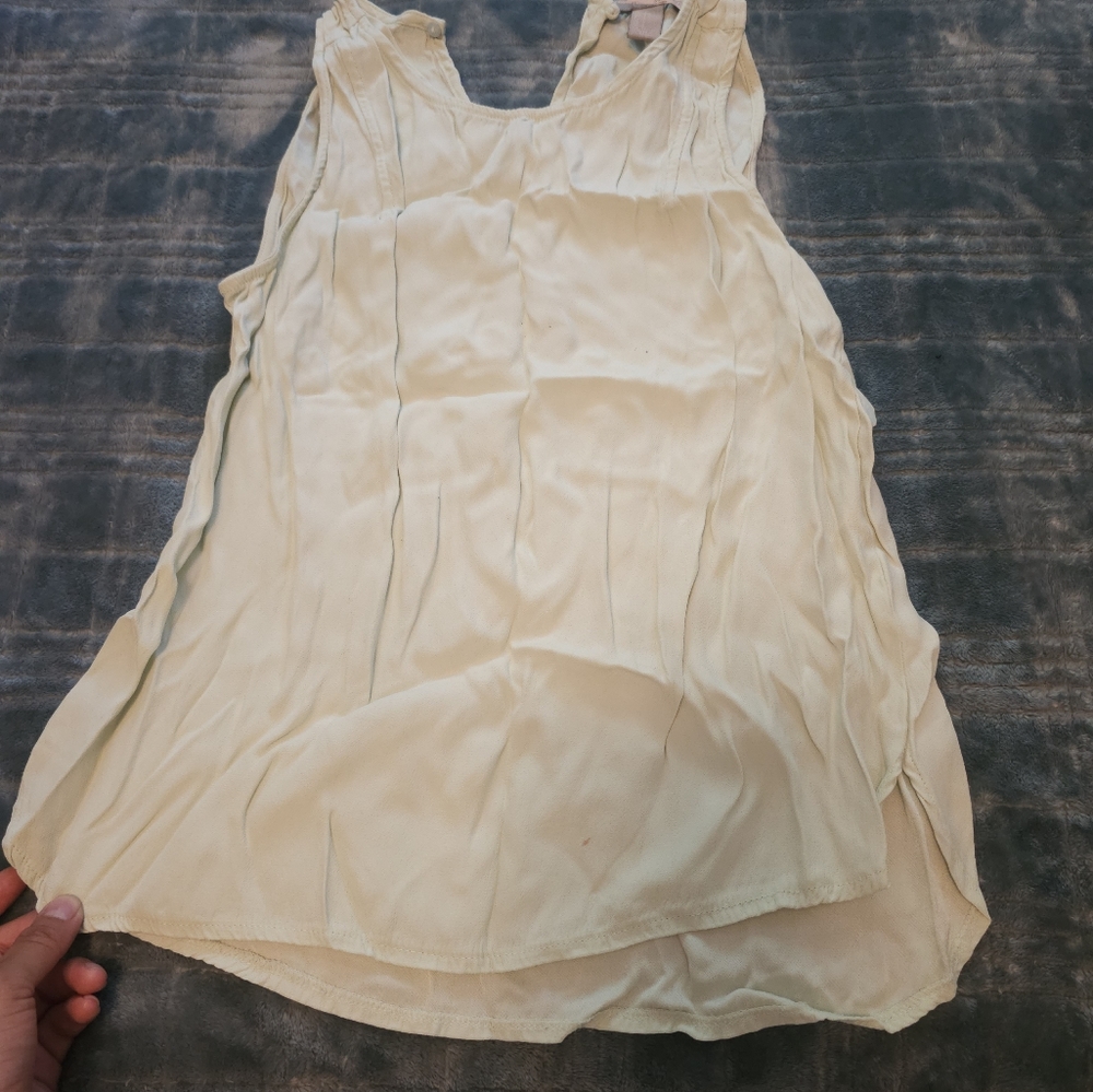 Light green business tank top.